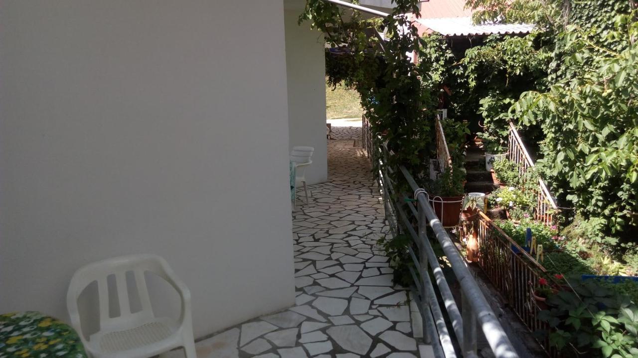 Agatha Appartments Paliouria Коккино-Неро Экстерьер фото